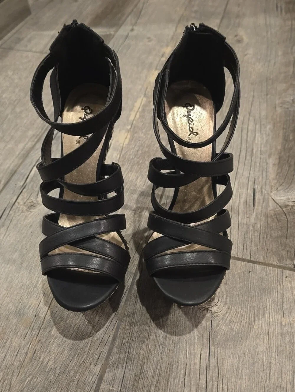 NWT Qupid Black Strappy Platform Heels with Woven Chevron Platform